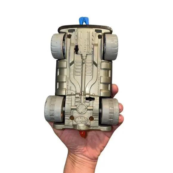 Fisher-Price Imaginext Batmobile, the 2007 Claw Car model. - Picture 7 of 9